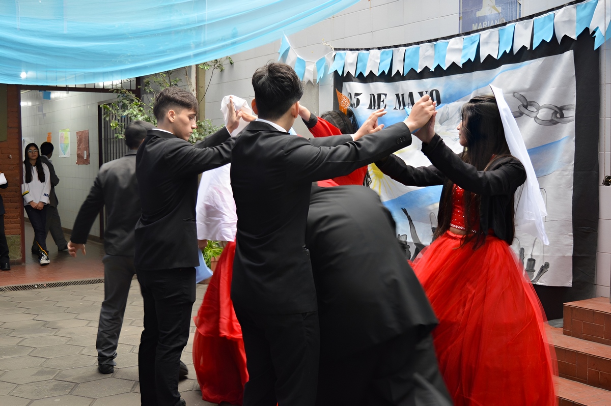 25 De Mayo