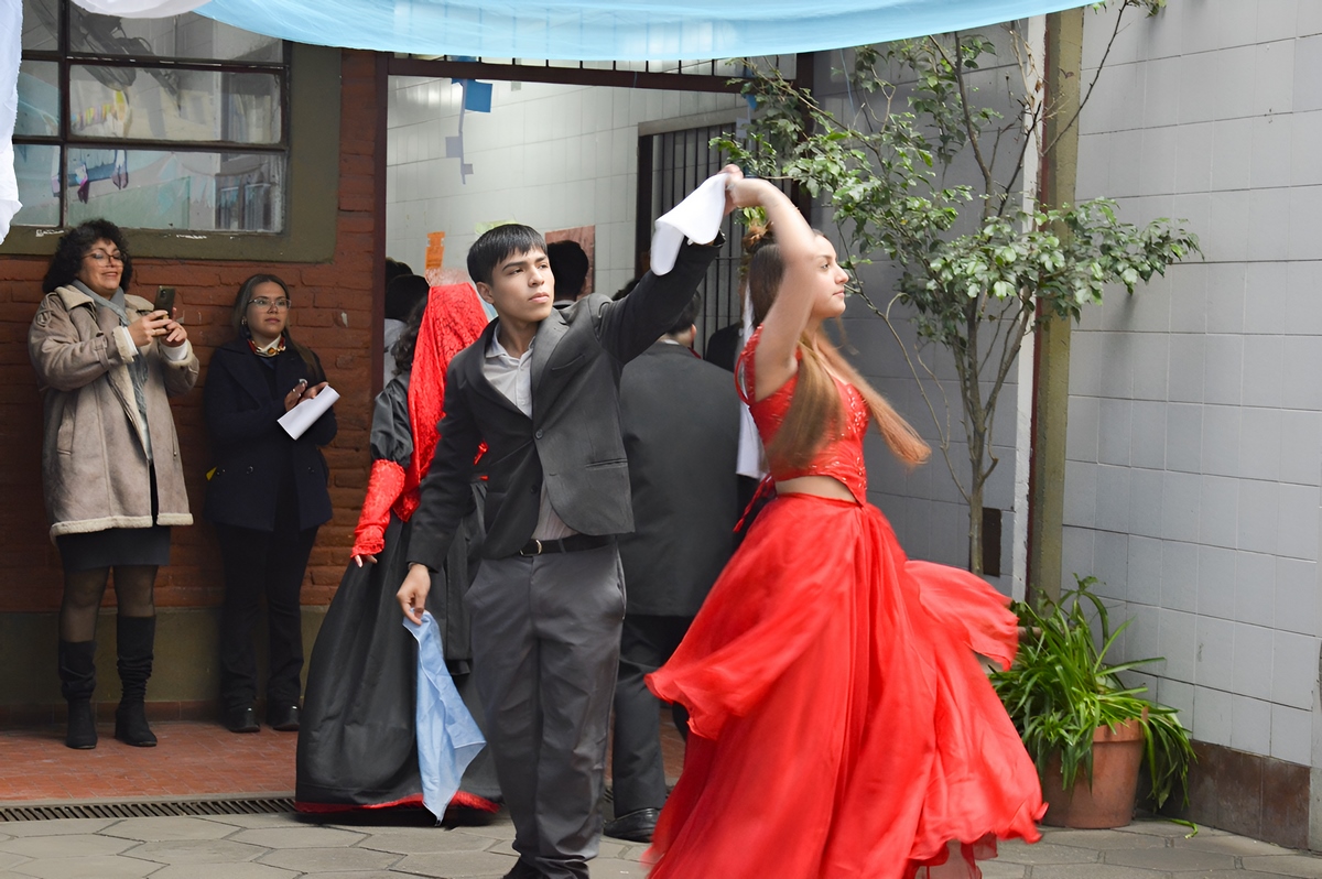 25 De Mayo