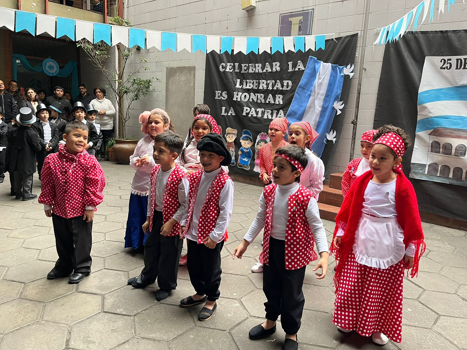 Acto 25 de Mayo