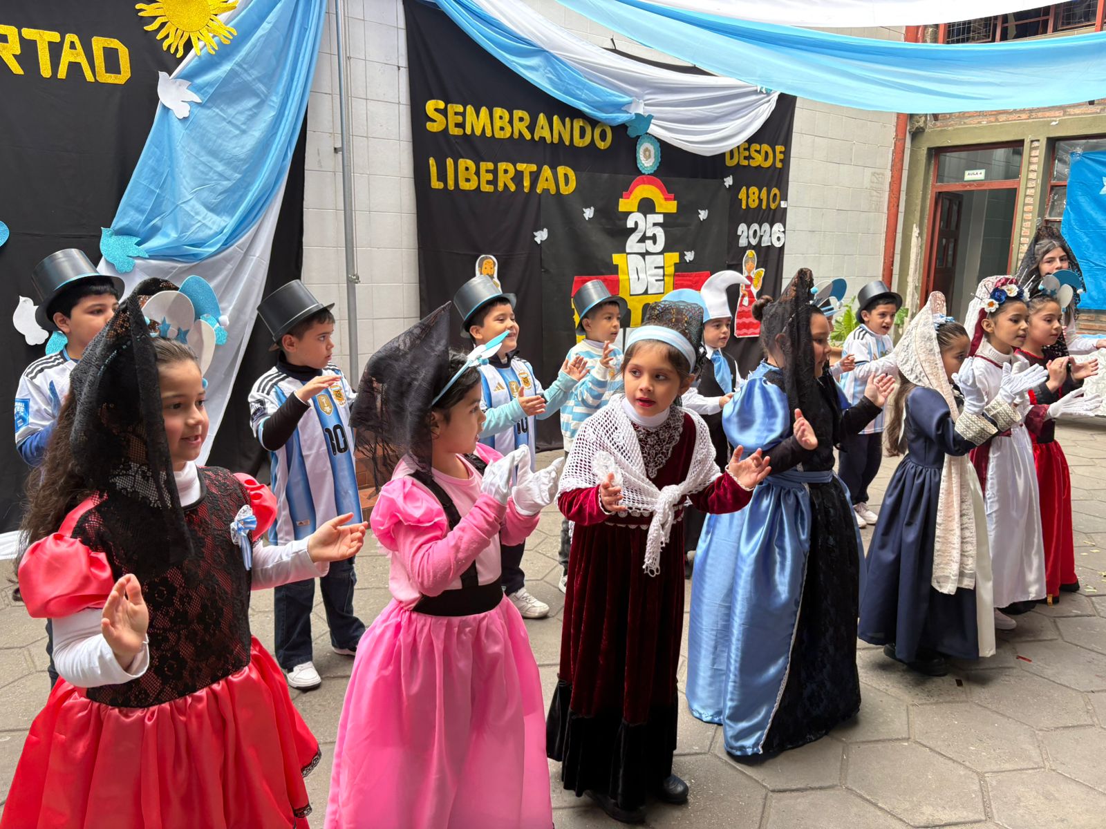 Acto 25 de mayo