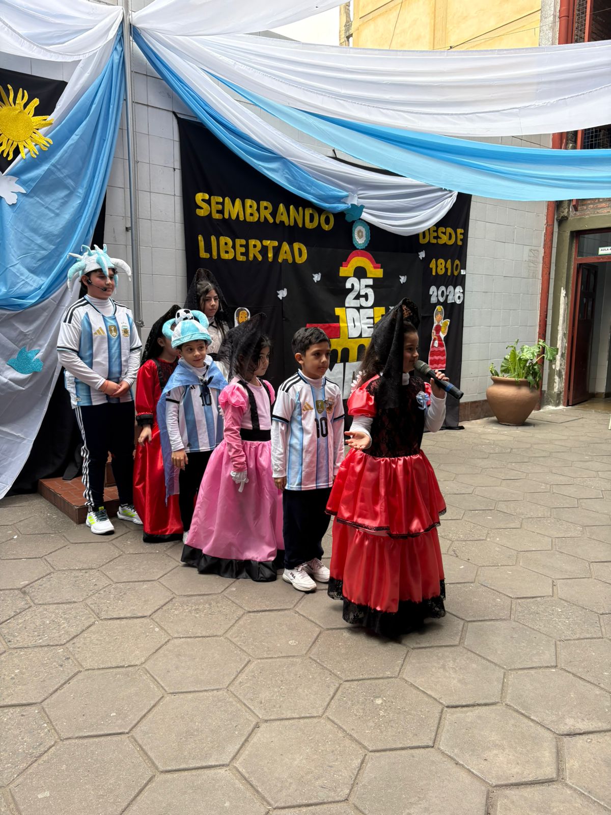 Acto 25 de mayo