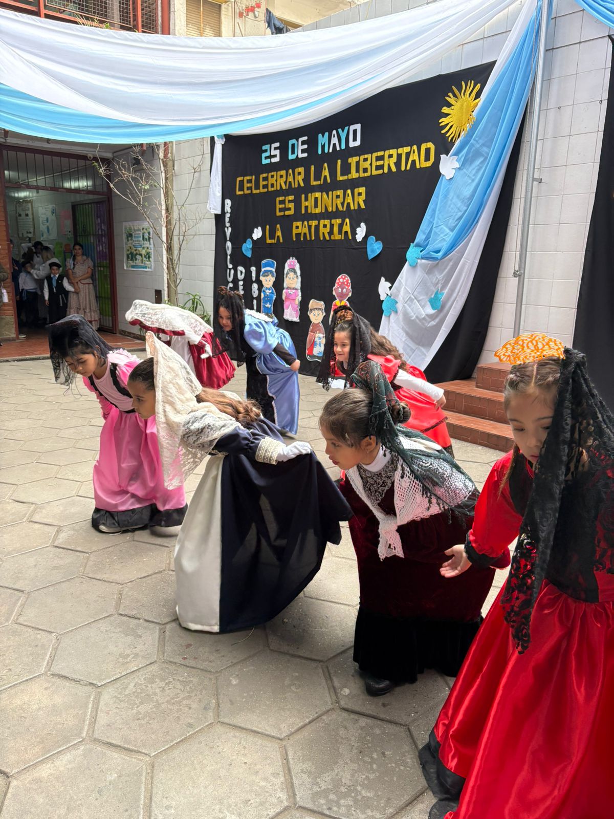 Acto 25 de mayo