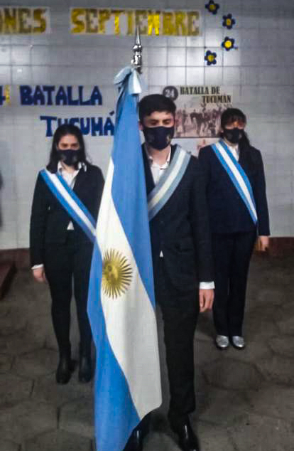 Acto por los 52 años