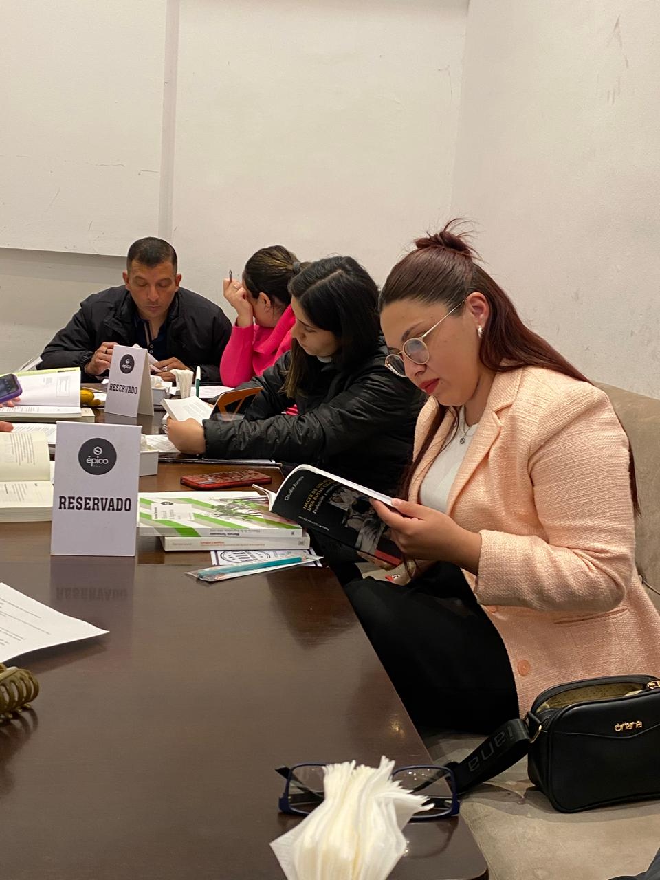 Café Literario en la Librería