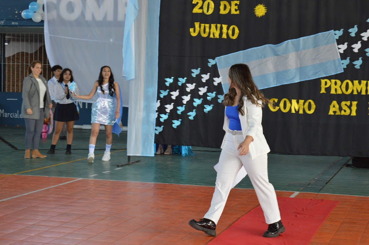 Reafirmación a la Bandera (Turno mañana)