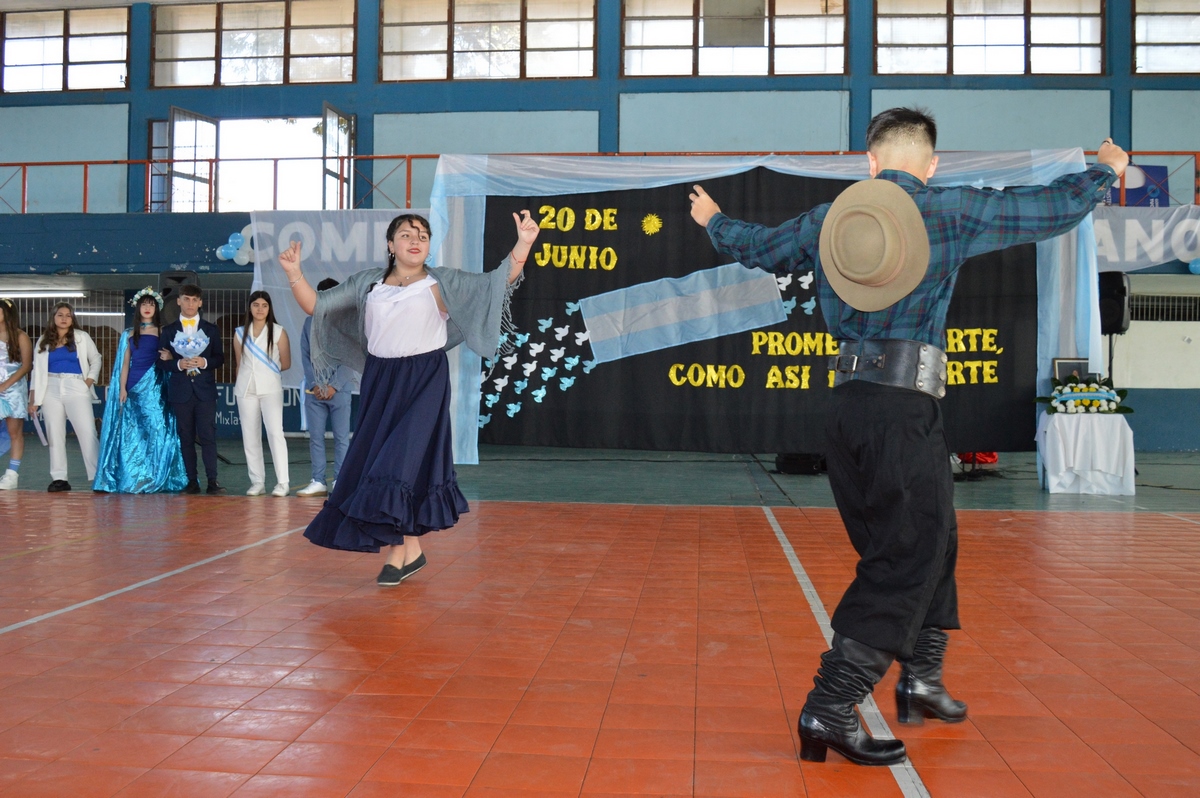 Reafirmación a la Bandera (Turno mañana)