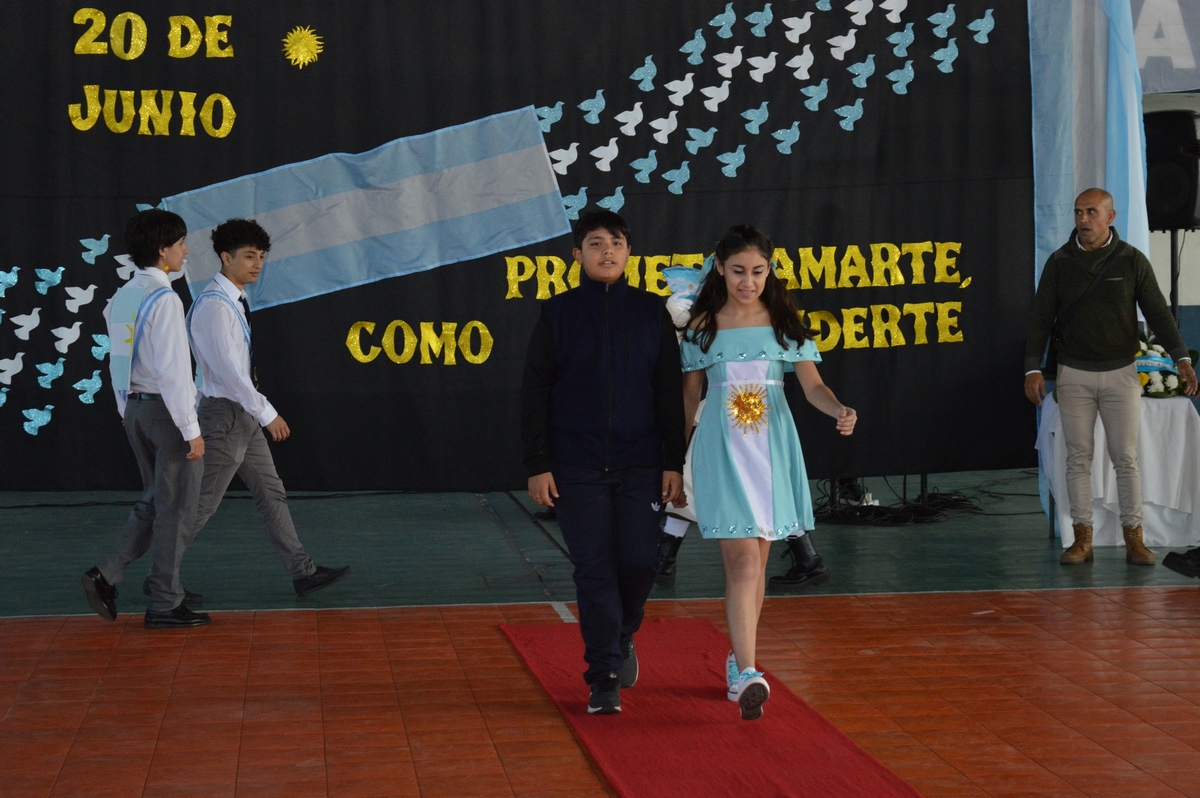 Reafirmación a la Bandera (Turno mañana)
